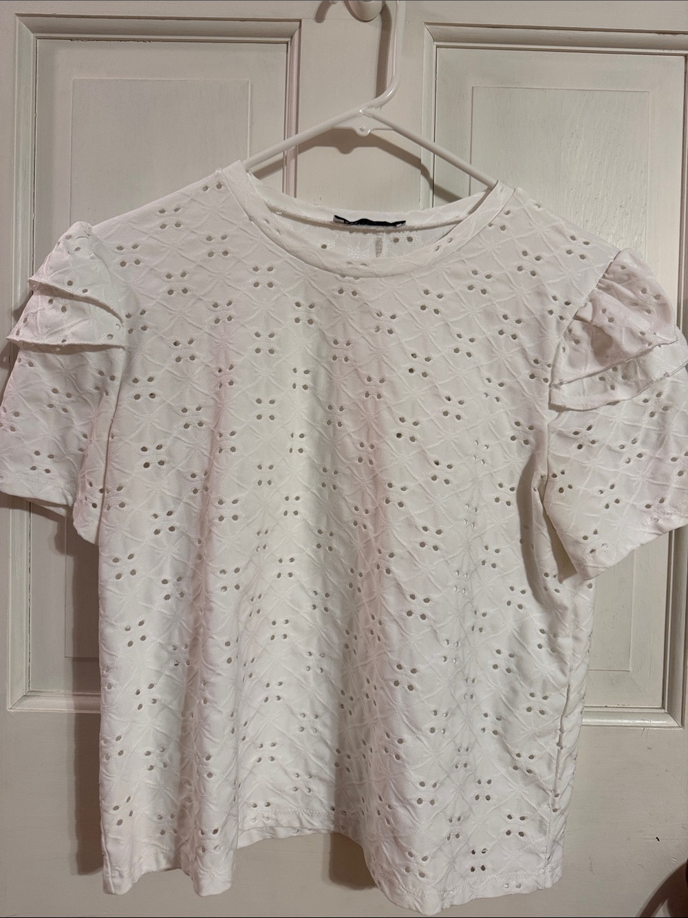 Zara White Eyelet Ruffle-Sleeve Top
